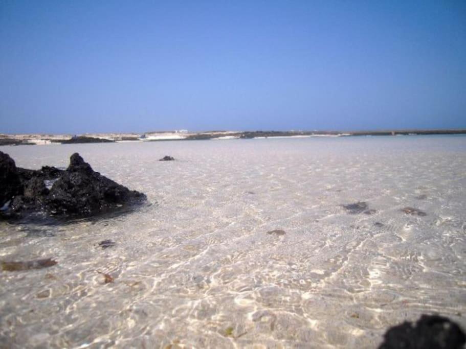 Lovely Villa - Pool Front, Private Roof Terrace, Wifi Fiber Optic Corralejo Esterno foto